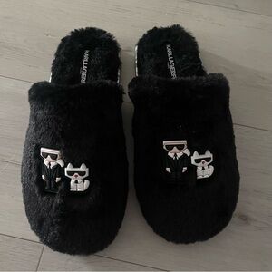 KARL LAGERFELD INDOOR FAUX FUR WOMEN SLIPPERS SIZE: 6, 7, 8, 9
